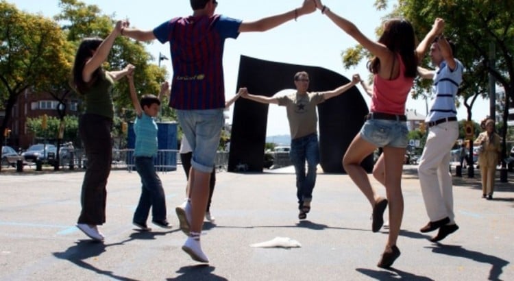 Сардана молодые танцоры