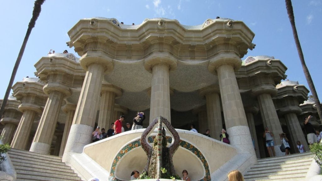 парадная лестница парка гуэль парадная лестница парка гуэль